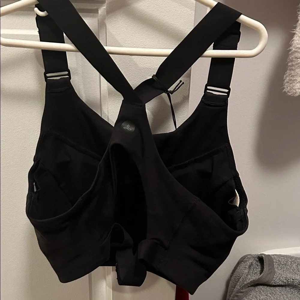 Prana Chakara Black Sports Bra NWT MEDIUM - Picture 3 of 7